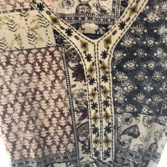 COPY - 2 for $15 Mixed media summer sleeveless tunic - Picture 4 of 9